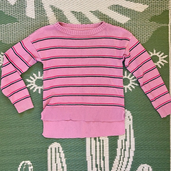 Classic striped knit pullover girls sweater perfect for those fall vibes - Picture 1 of 2